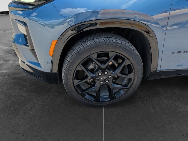 Certified 2024 Chevrolet Traverse RS FWD image 9