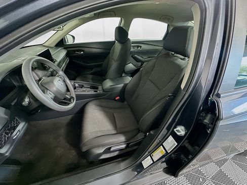 Used 2023 Honda Accord LX image 13