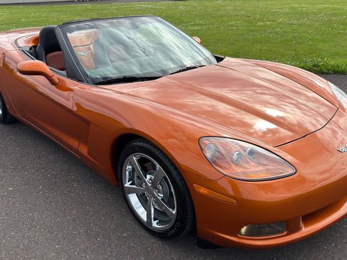Used 2008 Chevrolet Corvette Convertible w/ Preferred Equipment Group RWD image 37