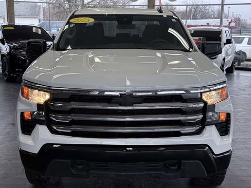 Used 2023 Chevrolet Silverado 1500 Custom Trail Boss image 3