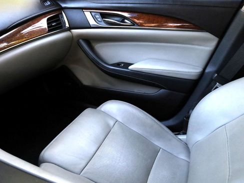 Used 2014 Cadillac CTS Luxury image 12