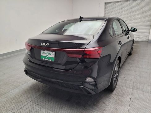 Used 2023 Kia Forte LXS FWD image 7