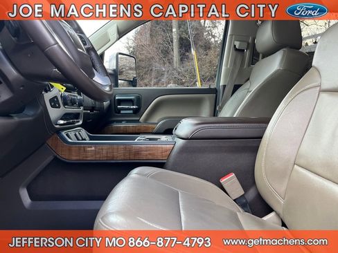 Used 2015 GMC Sierra 1500 SLT w/ SLT Crew Cab Value Package image 18