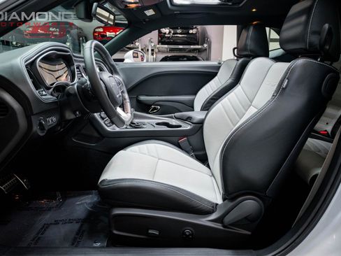 Used 2023 Dodge Challenger SRT Hellcat image 50