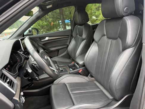 Used 2018 Audi SQ5 Prestige w/ Prestige Package AWD/4WD image 37
