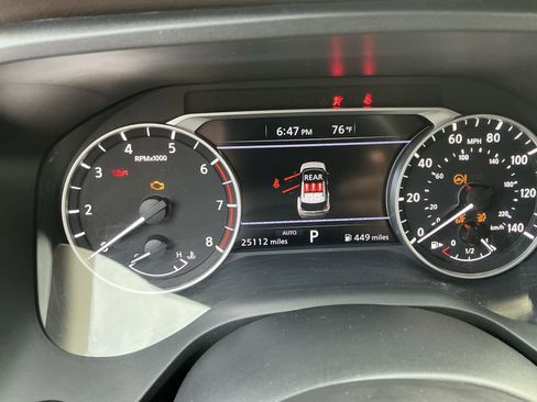 Used 2023 Nissan Rogue S AWD/4WD image 15