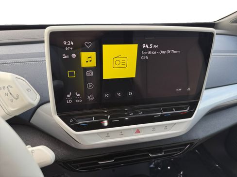 Certified 2023 Volkswagen ID.4 Pro S AWD/4WD image 12