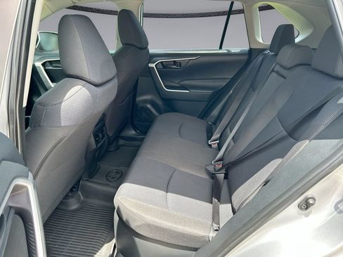 Used 2025 Toyota RAV4 LE AWD/4WD image 28