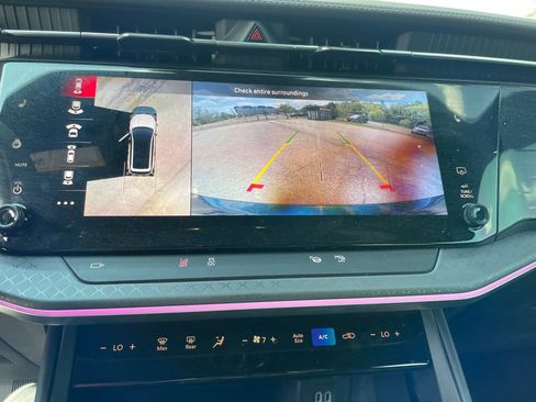 Used 2025 Jeep Wagoneer S Limited AWD/4WD image 20