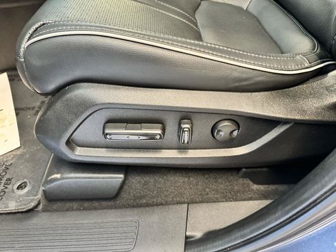 Used 2023 Honda Pilot Elite image 10