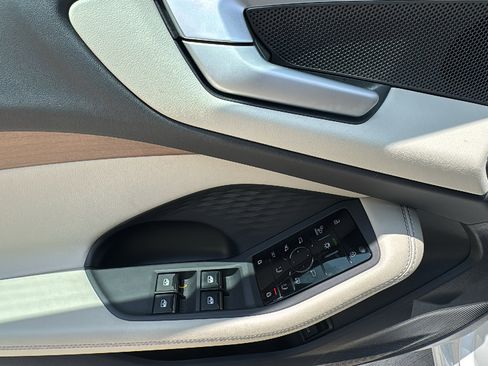 Used 2025 Audi A5 2.0T Premium Plus w/ Premium Plus AWD/4WD image 13