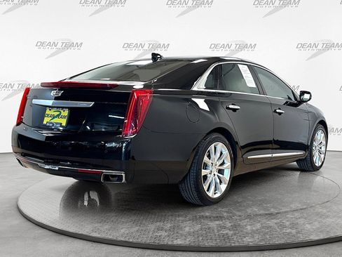 Used 2017 Cadillac XTS Luxury w/ Driver Awareness Package AWD/4WD image 4