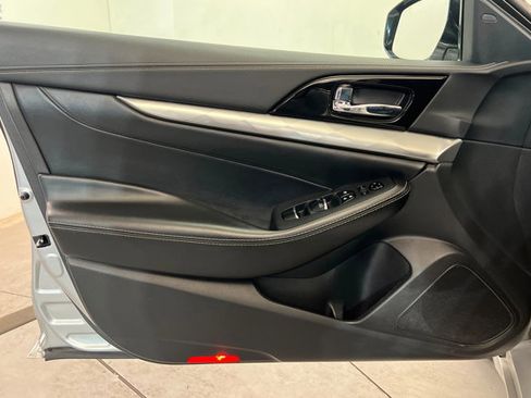 Used 2023 Nissan Maxima SV w/ Floor Mat Group image 14