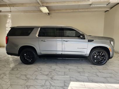 New 2026 GMC Yukon XL Elevation w/ Elevation Premium Package