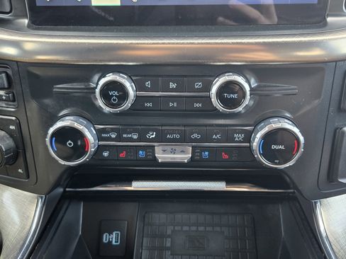 Used 2022 Ford F150 King Ranch w/ Equipment Group 601A High image 14