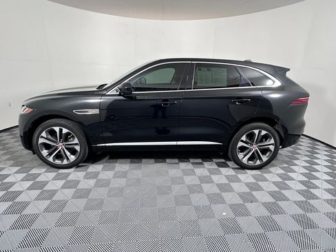 Used 2023 Jaguar F-PACE S image 2