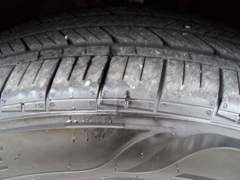 Used 2024 Kia Carnival SX image 15