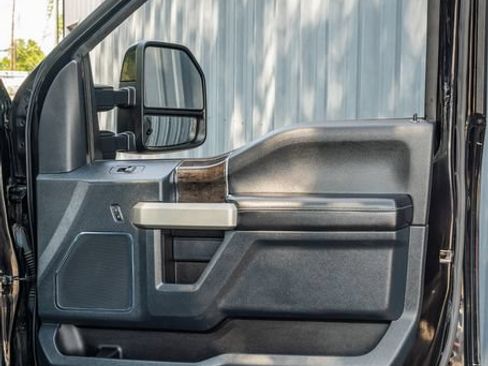 Used 2022 Ford F450 Lariat w/ Lariat Ultimate Package AWD/4WD image 39