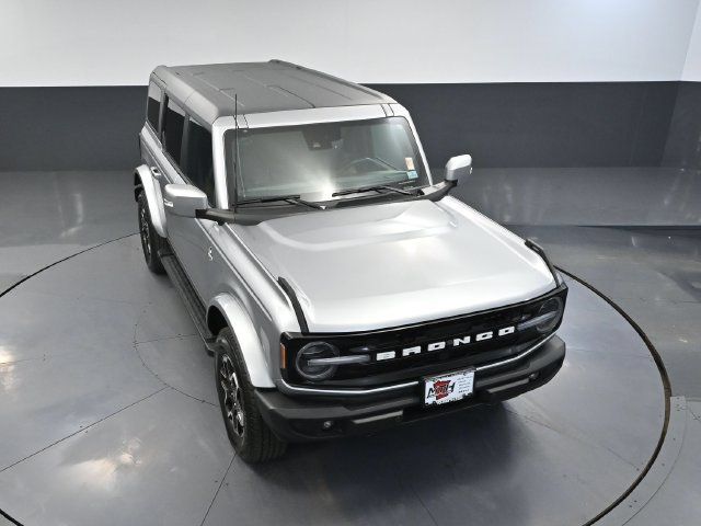 Used 2023 Ford Bronco Outer Banks AWD/4WD image 47