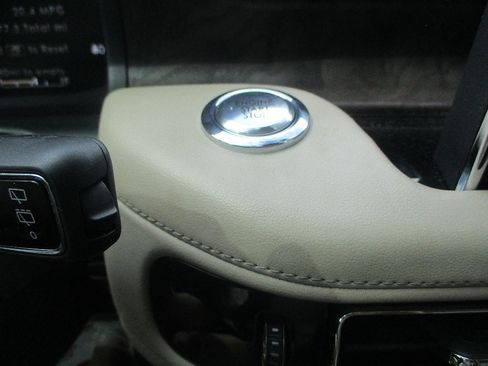 Used 2023 Lincoln Aviator Reserve w/ Elements Package Plus AWD/4WD image 7
