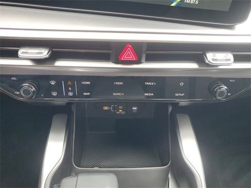 New 2026 Kia Sorento LX image 32