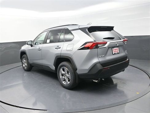 New 2025 Toyota RAV4 XLE image 5