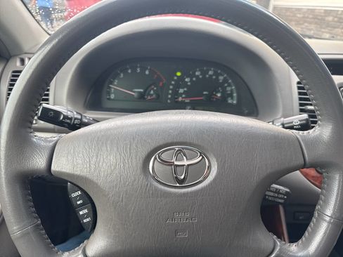 Used 2003 Toyota Camry XLE image 15