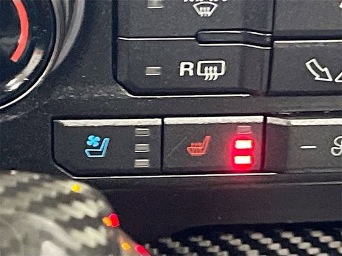 Used 2018 Ford F150 Raptor w/ Equipment Group 802A Luxury image 21