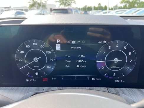 Certified 2025 Kia Telluride SX FWD image 13