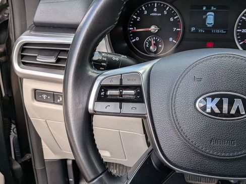 Used 2021 Kia Telluride S image 19