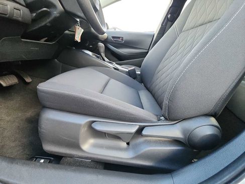 Used 2024 Toyota Corolla LE image 14