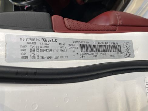 Used 2018 Jeep Grand Cherokee Trackhawk AWD/4WD image 42