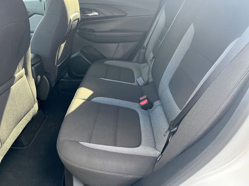 Used 2025 Chevrolet TrailBlazer LT image 22