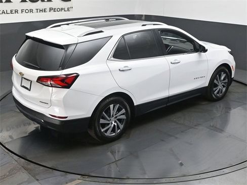 Used 2022 Chevrolet Equinox Premier image 46