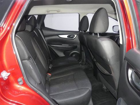 Used 2020 Nissan Rogue Sport S w/ Appearance Package image 27