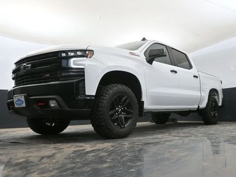 Used 2021 Chevrolet Silverado 1500 LT Trail Boss w/ Convenience Package II AWD/4WD image 15