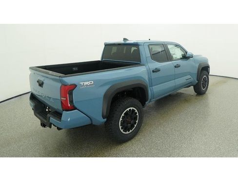 New 2026 Toyota Tacoma TRD Off-Road AWD/4WD image 9