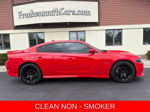 Used 2022 Dodge Charger R/T RWD image 5
