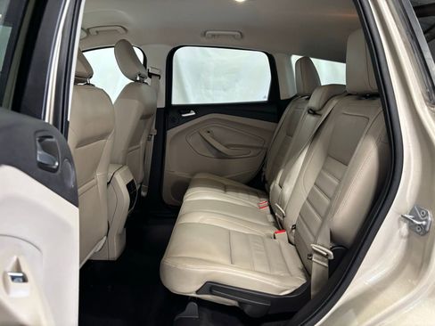 Used 2018 Ford Escape Titanium w/ Ford Safe & Smart Package image 13