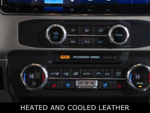 Used 2022 Ford F350 Lariat w/ Lariat Value Package image 21