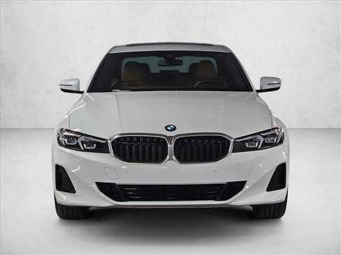 Certified 2025 BMW 330i Sedan w/ Convenience Package RWD image 2