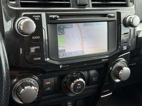 Used 2015 Toyota 4Runner Trail Premium AWD/4WD image 22
