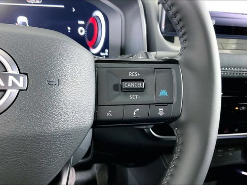 New 2026 Nissan Rogue Platinum AWD/4WD image 21