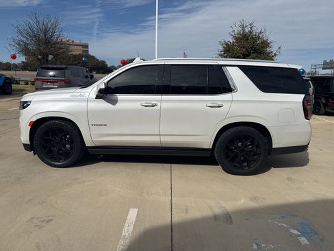 Used 2021 Chevrolet Tahoe High Country image 3