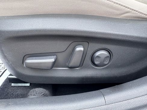 Used 2017 Hyundai Elantra Value Edition w/ Cargo Package image 29