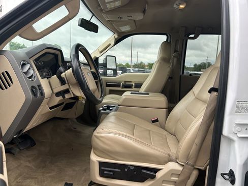 Used 2010 Ford F350 Lariat AWD/4WD image 10