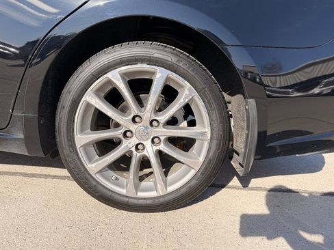 Used 2014 Toyota Avalon XLE Touring image 9