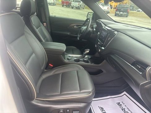 Used 2023 Chevrolet Traverse Premier w/ Redline Edition image 24