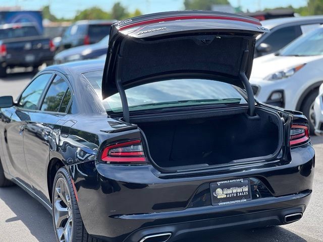 Used 2016 Dodge Charger R/T RWD image 38