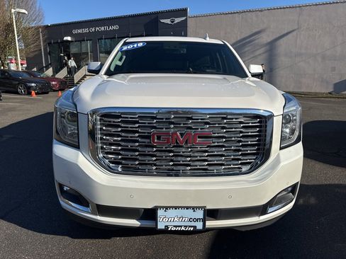 Used 2019 GMC Yukon XL Denali w/ Denali Ultimate Package image 4